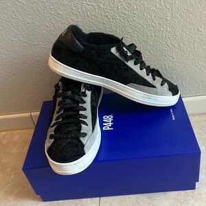 P448 shoes EUC made in Italy